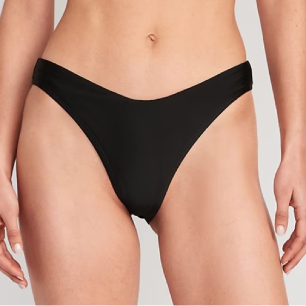 Old Navy Low Rise V front French cut bikini swim bottoms NWT color black